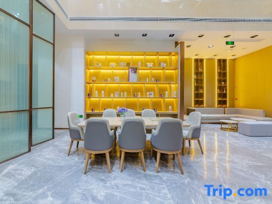 Бачжун: Lavande Hotel (Bazhong Rongbang Wanda Plaza Store)