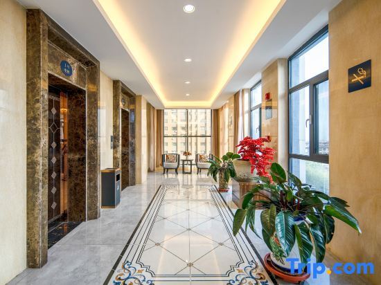 Цзяюйгуань: Far East Hualun Hotel (Jiayuguan Branch)