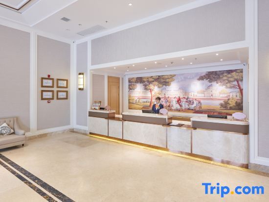 Гуйян: Vienna Hotel ( Guiyang Yunyan District Government Daying Po subway station)