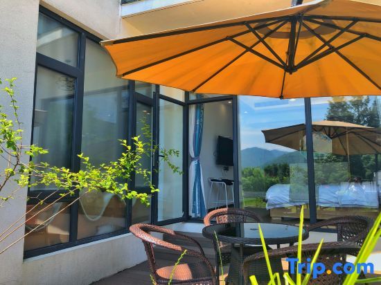 Хучжоу: Yunshang Grassland Anji Buyu Time Parent-Child Holiday Homestay