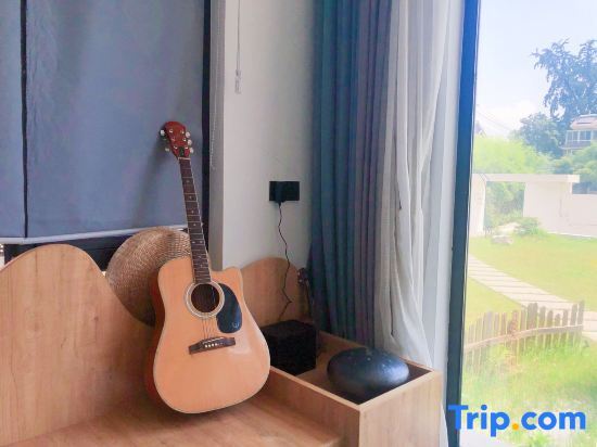 Хучжоу: Yunshang Grassland Anji Buyu Time Parent-Child Holiday Homestay