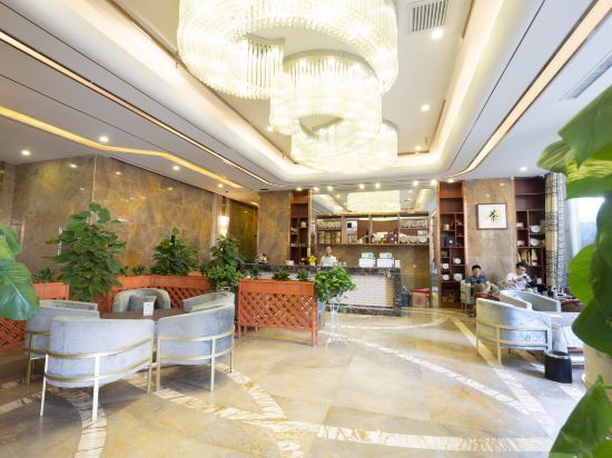Дали: Nujiang Holiday Hotel