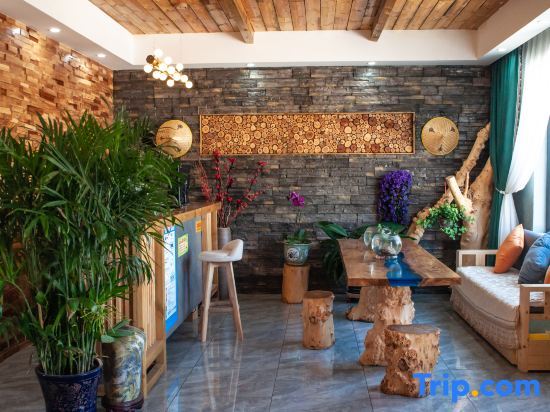 Кюнес: Nalati Yunzhunyue Homestay (Nalati Grassland Branch)