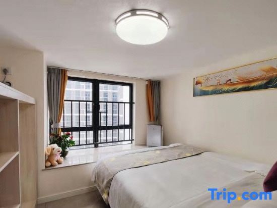 Фошань: Foshan Jiaqi Apartment (Xingduxu Shunde People's Hospital Metro Station)