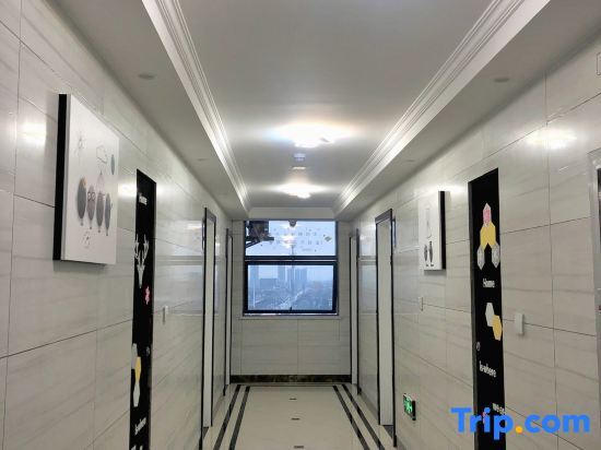Сюйчжоу: Lianjia Apartment (Zhongzhou International Plaza Branch)