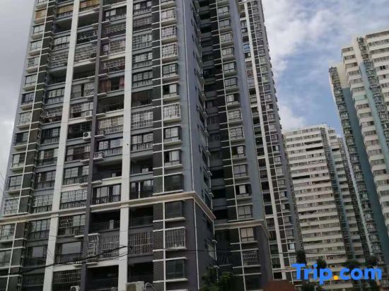 Nanning Meet Xiangsihu Apartment (Xixiangtang Qingchuan Station Subway Exit A Shop) — фото 1