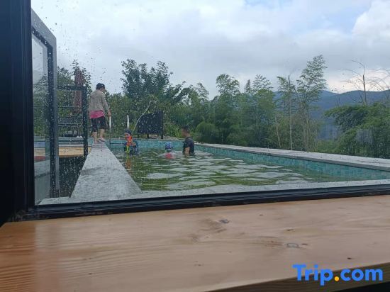 Хучжоу: Wangchuan Sakura Homestay