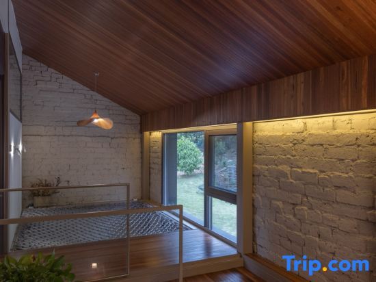 Яншо: Hillside Homestay Yangshuo (Shili Gallery Yulonghe Branch)