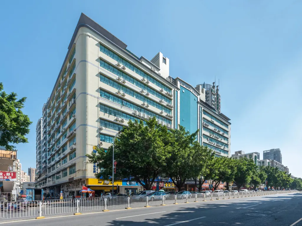 Шэньчжэнь: Lavande Hotel Shenzhen Xixiang Baotian 1st Road Subway Station store