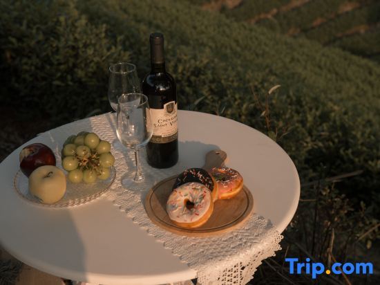 Хучжоу: Huzhou mountain col in the courtyard home stay