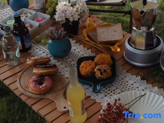 Хучжоу: Huzhou mountain col in the courtyard home stay