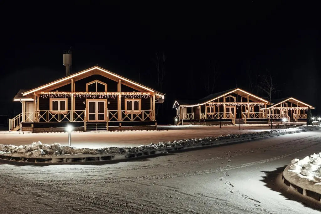 Лебёдки: База отдыха Загородный отель Vazuza Country Club