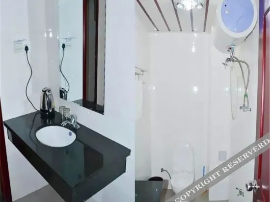 Наньпин: Wuyishan Yijia Express Hotel