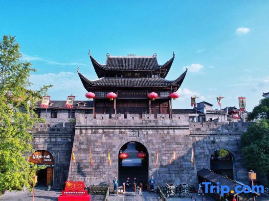 Сянси: Mijing Ancient City Homestay