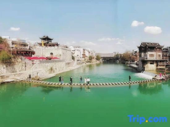 Сянси: Mijing Ancient City Homestay