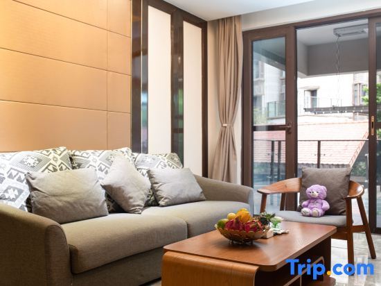 Санья: Tropical Splendor! Ocean View w/Wraparound Lanai, Kitchen, Free Holiday Apartment