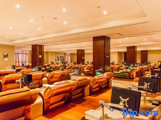Цзясинь: Hongjing Fours Seasons Hotel