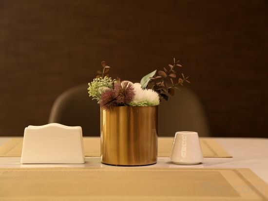 Хух-Хото: Home Inn Select Hotel (Hohhot Xincheng District Government Stadium)