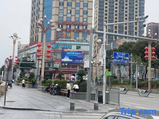 Дунгуань: Dongguan Huiju Business Apartment