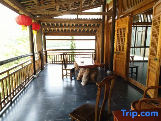 Сяньнин: Jiugong Mountain Youxi Xingshe Homestay
