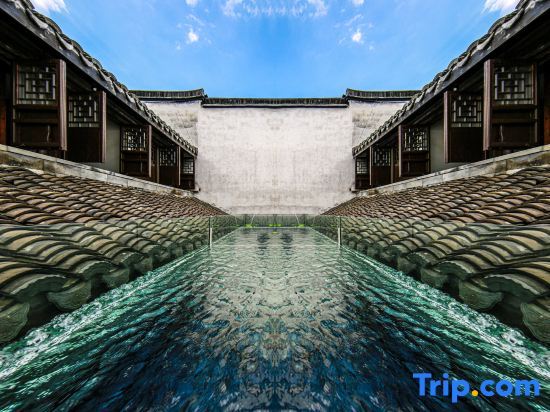 Хучжоу: Tingjian | Guli · Jiangnan Garden · Private Hot Spring Pool · Riverside Landscape Design Homestay