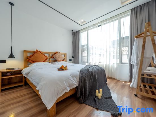 Дали: Dali Ideal Three Homestay