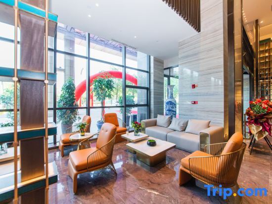 Шихези: Ai Pai International Hotel, Shihezi