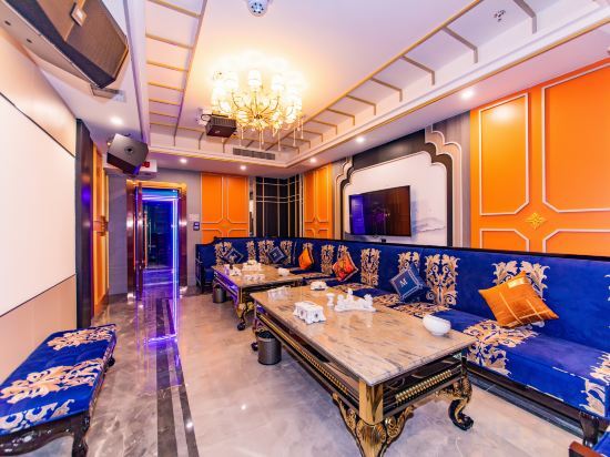 Шихези: Ai Pai International Hotel, Shihezi