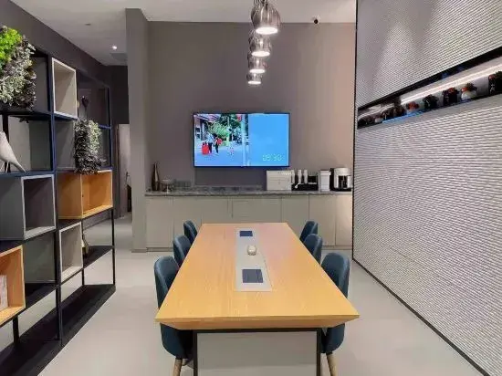 Наньтун: Home Inn Hotel (Nantong Chenggang Road Branch)