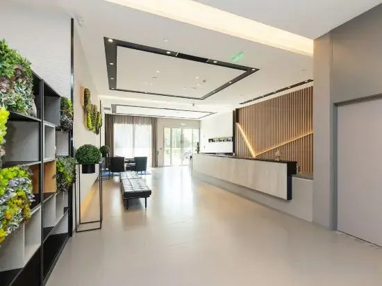 Наньтун: Home Inn Hotel (Nantong Chenggang Road Branch)