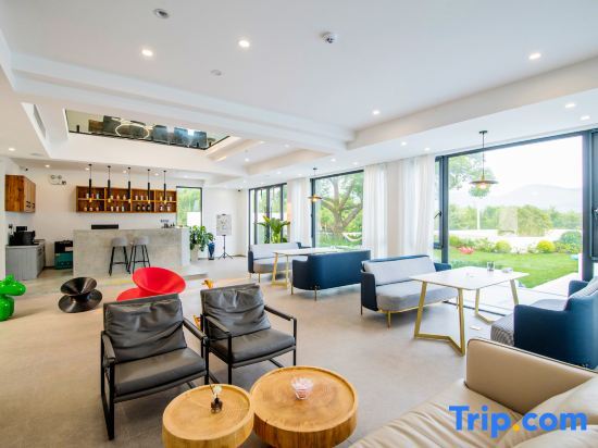 Хучжоу: Bamboo Chisun Moganshan Villa Designer Meisu
