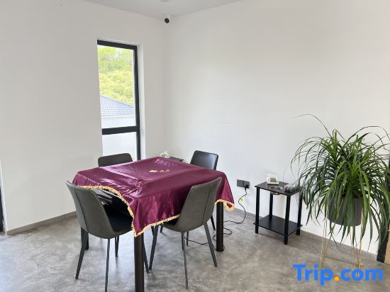 Хучжоу: Bamboo Chisun Moganshan Villa Designer Meisu
