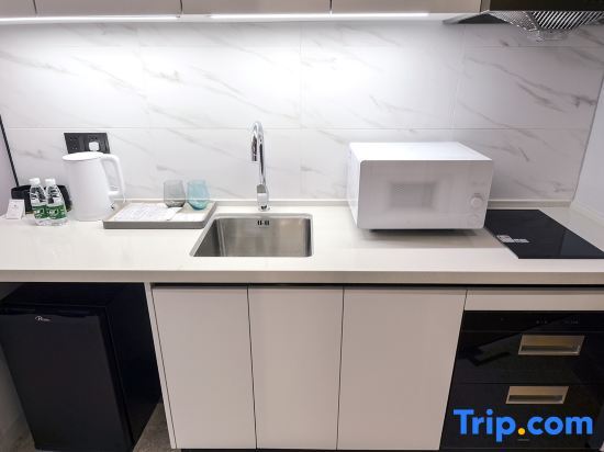 Шэньчжэнь: Gemlan Exhibition Executive Apartment