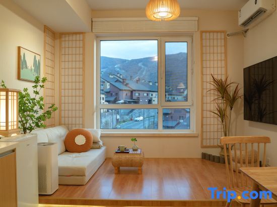 Цзилинь: SNOW Mountain Apartment WANKE LAKE SONGHUA RESORT