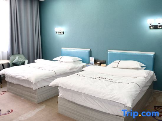 Ташкурган: Pearl Holiday Inn Tashkurgan Plateau