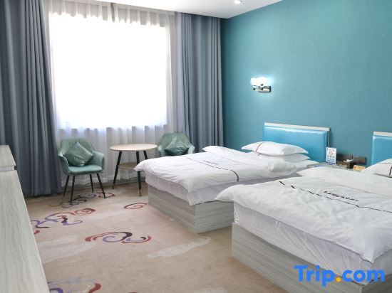 Ташкурган: Pearl Holiday Inn Tashkurgan Plateau