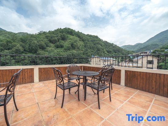 Тяньцзинь: White Bird Field B&B (Jiu Shan Shan)