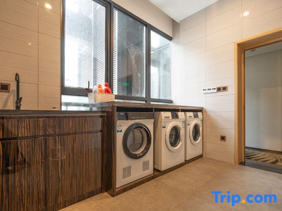 Гуанчжоу: Kuanrong Suite Hotel (Chimelong Wanda Store in Panyu, Guangzhou)