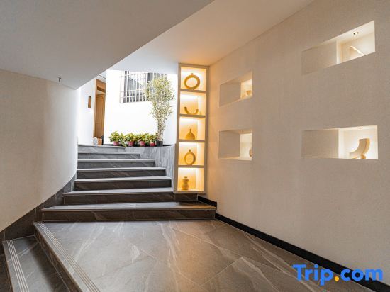 Чичжоу: Jiuhuashan Jiuyi Youxuan Homestay (Meat Body Palace Branch)