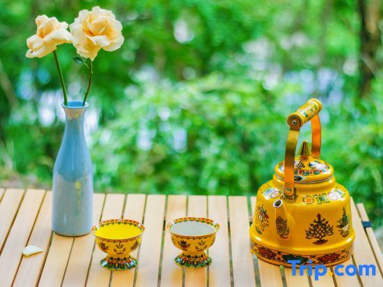 Цзючжайгоу: Snow Mountain Home · Tibetan Culture Photography and Food Experience Homestay