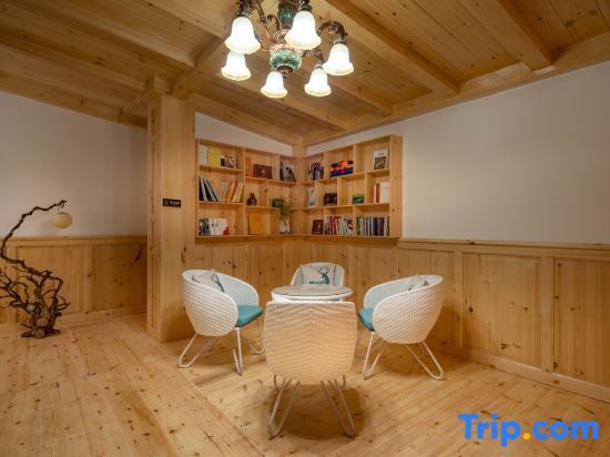 Цзючжайгоу: Snow Mountain Home · Tibetan Culture Photography and Food Experience Homestay