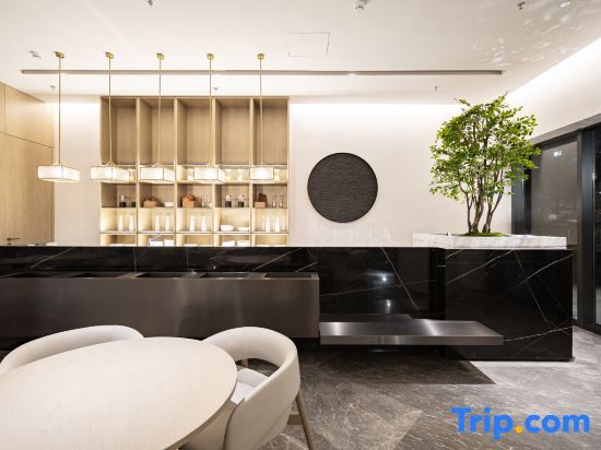 Шэньчжэнь: Langyi Exhibition Apartment (Shenzhen International Convention and Exhibition Center Waterfront)