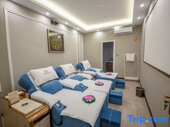 Куньмин: Bayman Holiday Inn Guandu Square Kunming