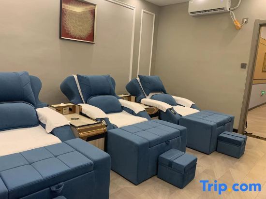 Куньмин: Bayman Holiday Inn Guandu Square Kunming