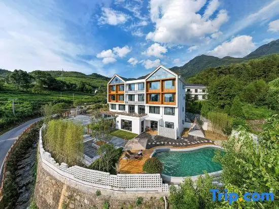 Wugong Mountain falls in love with Huaxi — фото 1