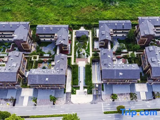Qingcheng Mountain flowers fall twelve courtyard — фото 1