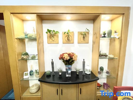 Шанхай: Shanghai Shikumen culture homestay (Guoshun Road)