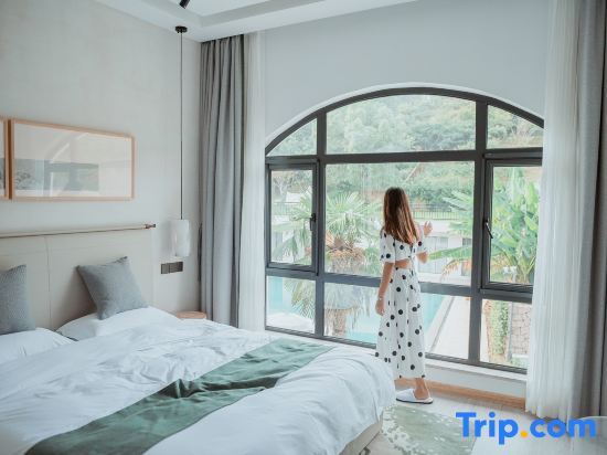 Хучжоу: Yinye Moganshan Design Aesthetics Pool Resort Homestay