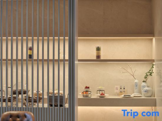 Фусинь: Yintong Yiju Holiday Hotel (Fuxin People's Government Branch)