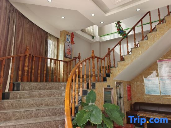 Турпан: Turpan Tujia Tourism Hotel